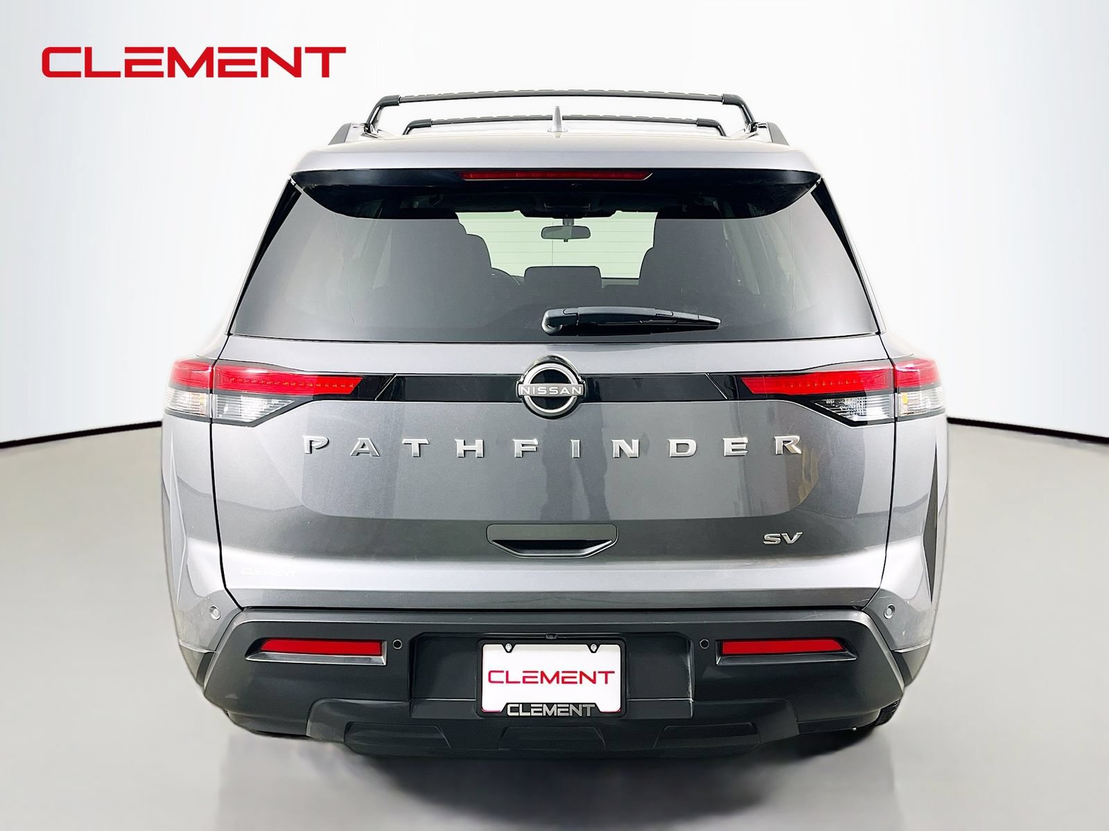 Used 2023 Nissan Pathfinder SV FWD image 8