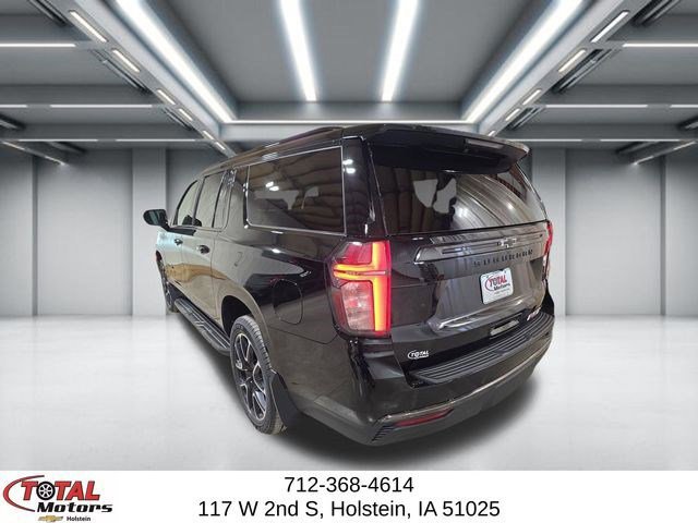 Used 2021 Chevrolet Suburban RST w/ Rear Media and Nav Package AWD/4WD image 6