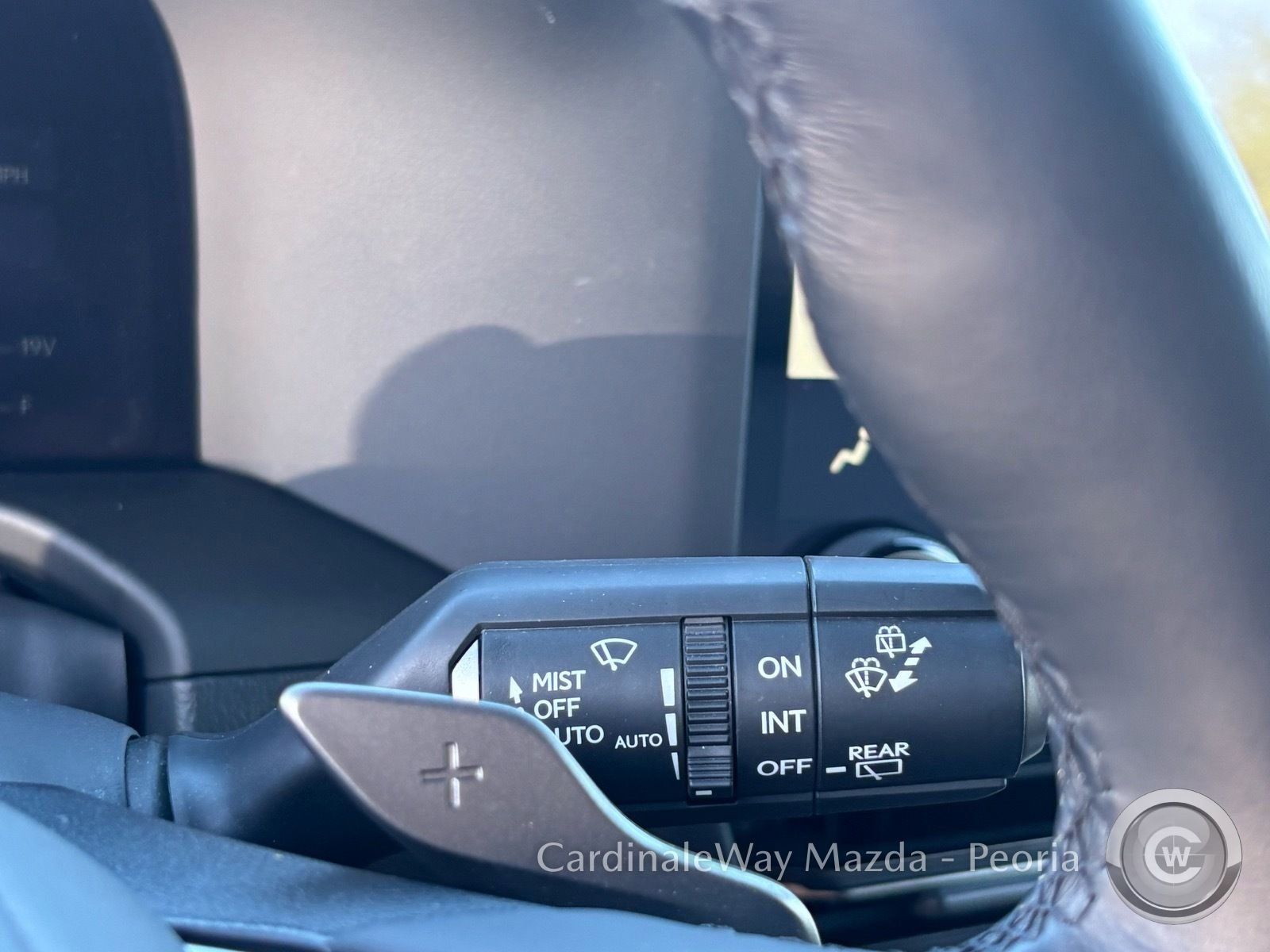 Used 2025 Lexus GX 550 w/ Accessory Package (31) image 18