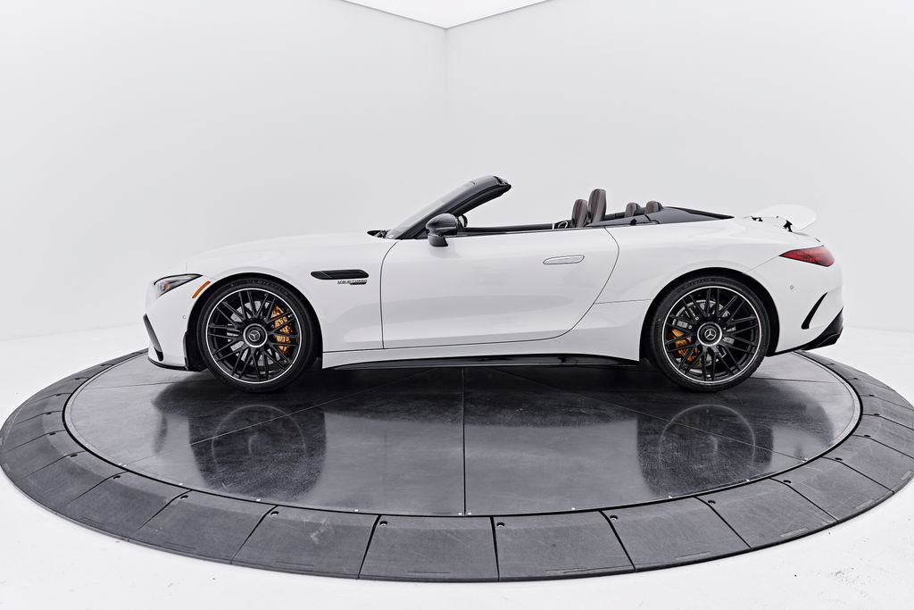 Used 2025 Mercedes-Benz SL 63 AMG 4MATIC image 23