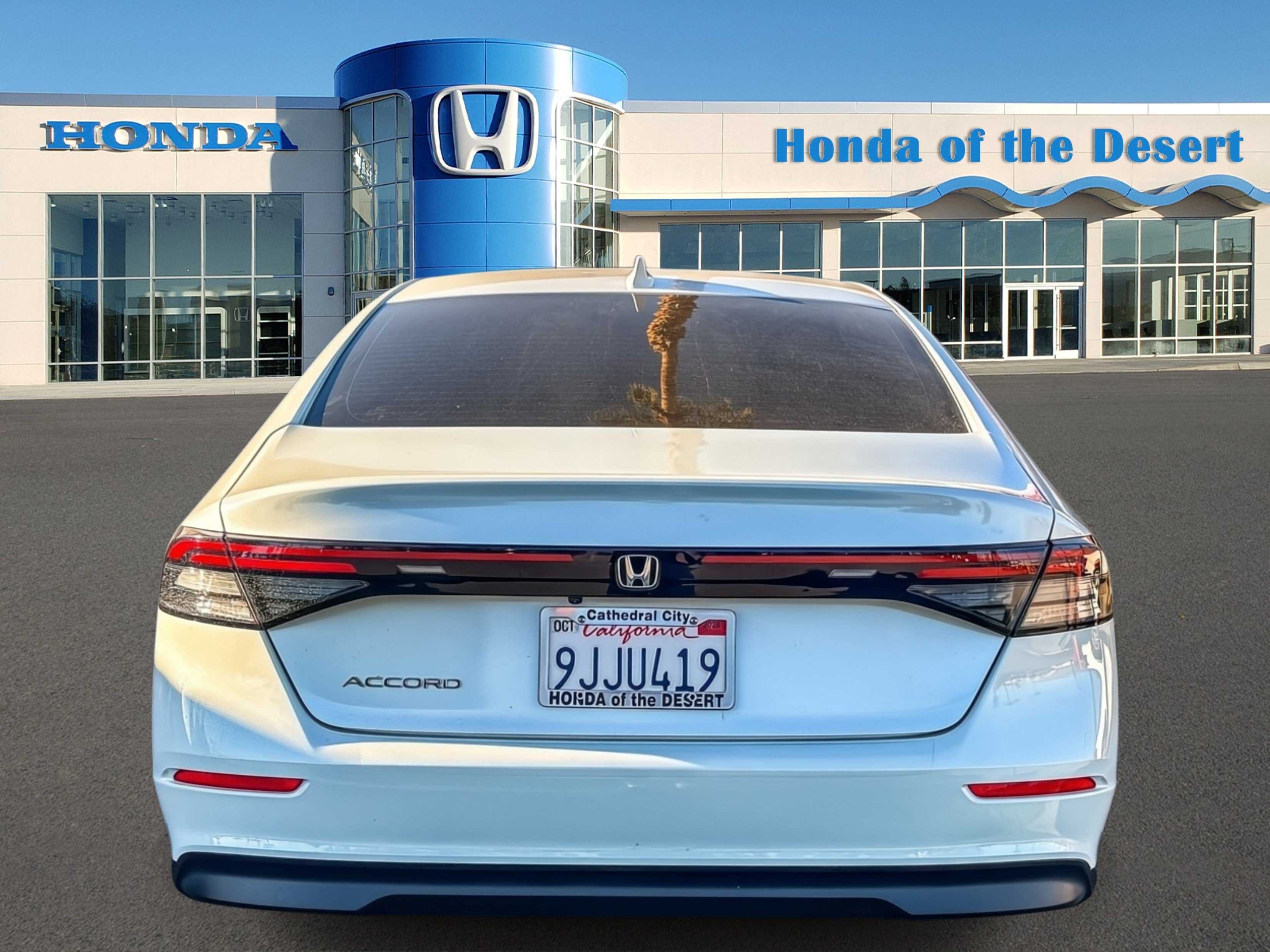 Used 2023 Honda Accord EX image 6
