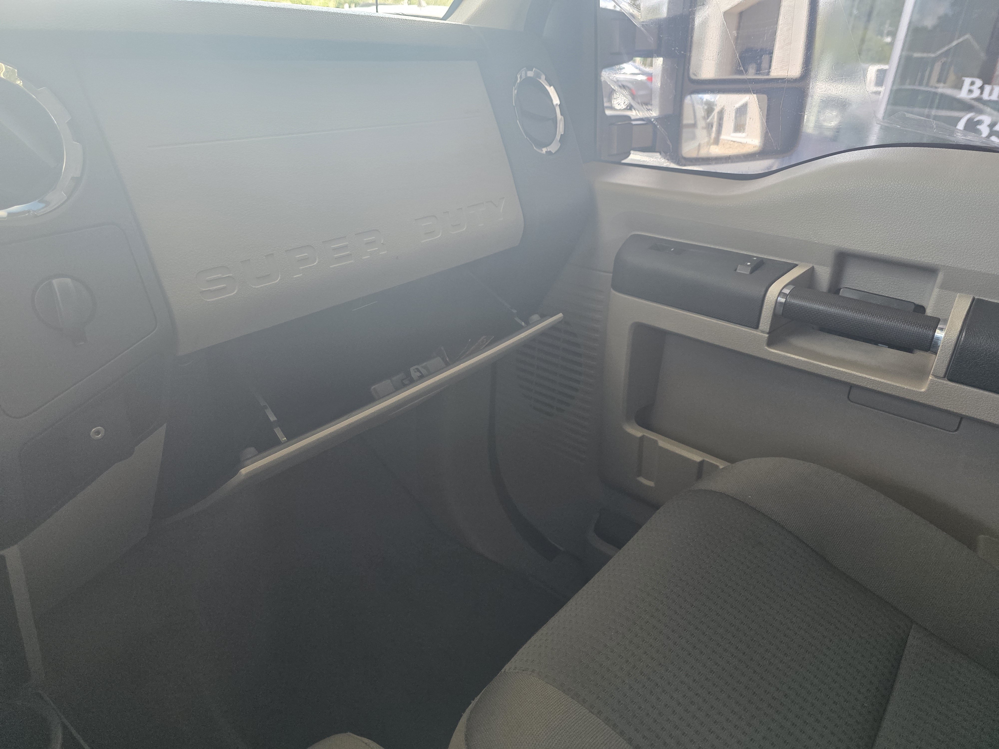 Used 2010 Ford F250 XL AWD/4WD image 23