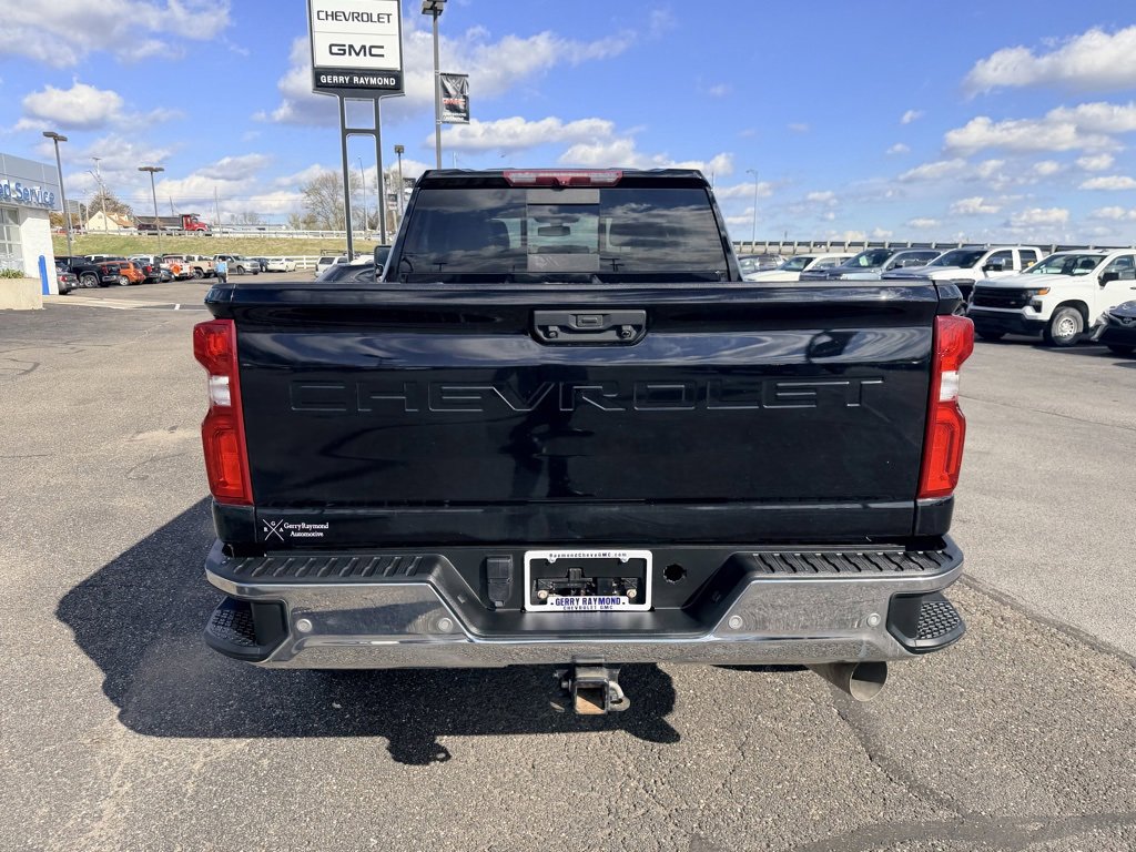 Used 2022 Chevrolet Silverado 2500 LTZ image 5