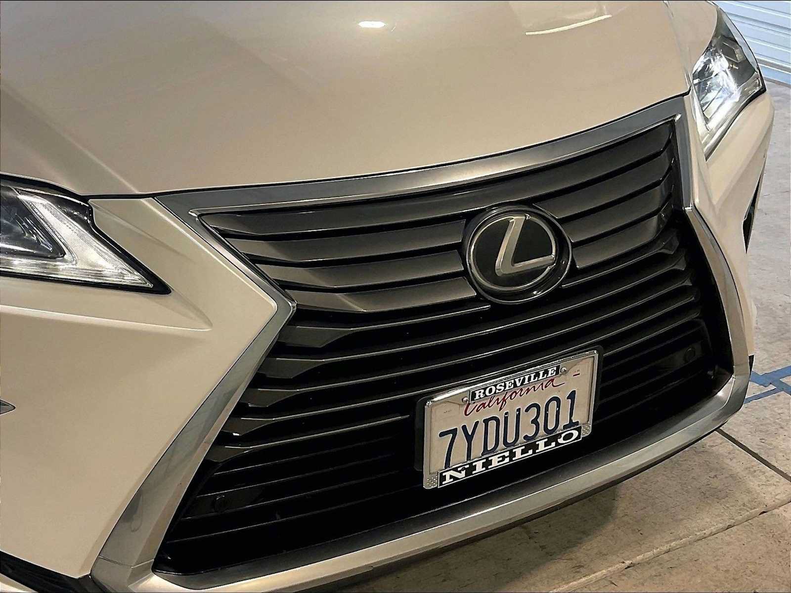 Used 2017 Lexus RX 350 FWD w/ Premium Package image 30