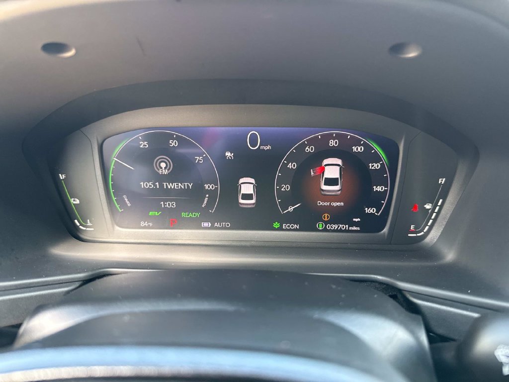 Used 2023 Honda Accord Sport image 38