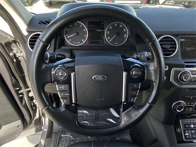 Used 2016 Land Rover LR4 HSE Silver Edition image 10