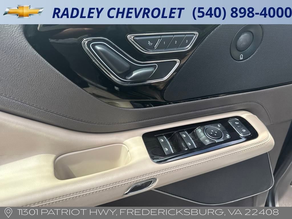 Used 2022 Lincoln Aviator Reserve image 8