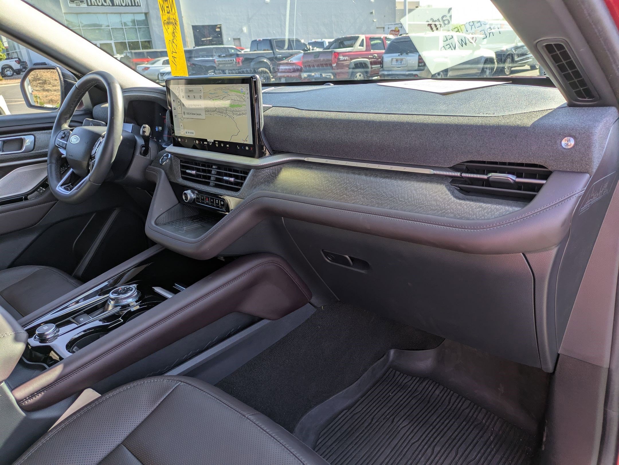 Used 2025 Ford Explorer Platinum w/ Ultimate Package image 36