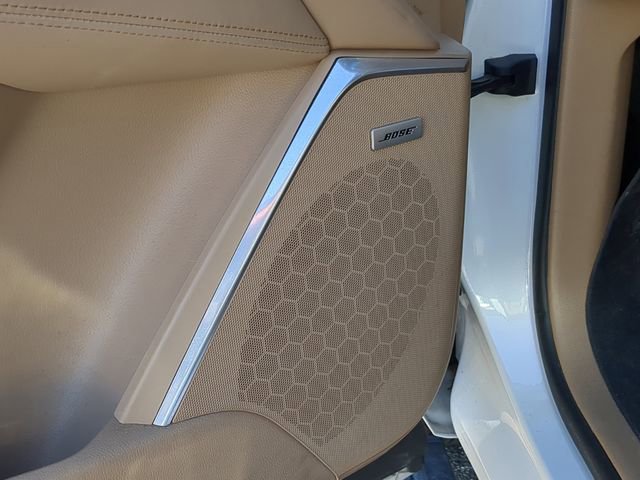 Used 2020 Cadillac Escalade Platinum image 21