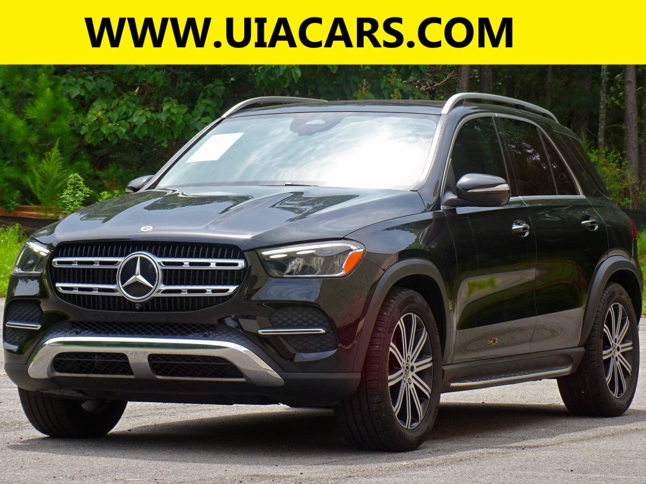 Used 2024 Mercedes-Benz GLE 350 4MATIC w/ 3rd Row Seat Package image 2