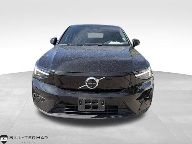 Used 2023 Volvo C40 P8 Recharge Ultimate w/ Protection Package Premier AWD/4WD image 1