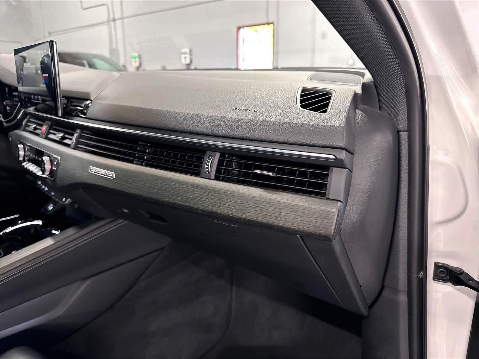 Used 2023 Audi A4 2.0T Premium Plus AWD/4WD image 17