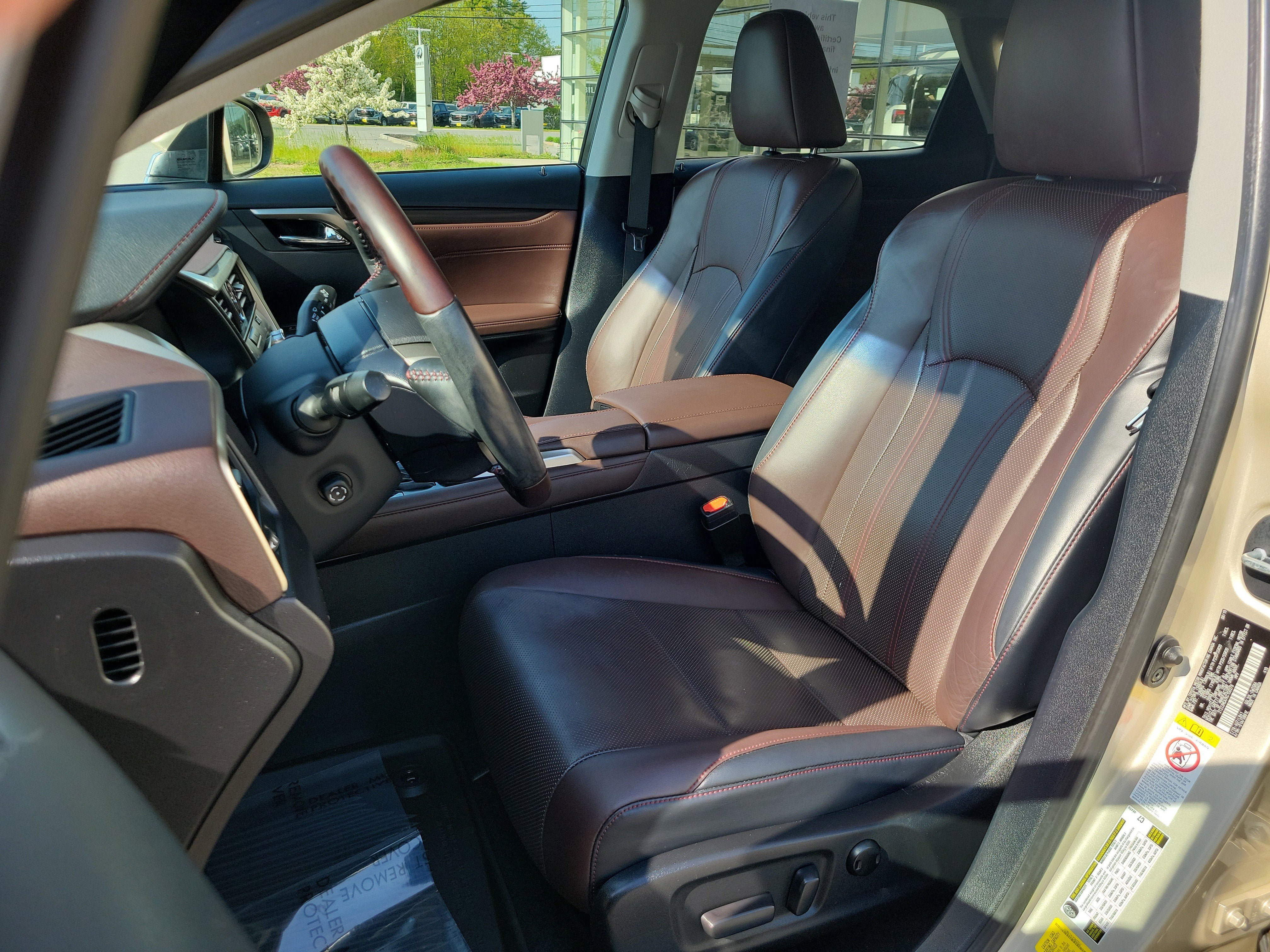 Used 2019 Lexus RX 350 FWD w/ Premium Package image 4