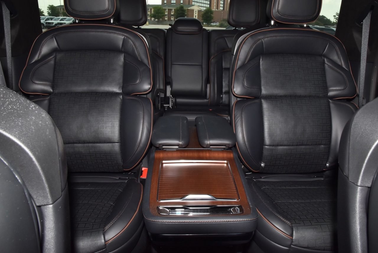 New 2027 Lincoln Navigator Black Label AWD/4WD image 23