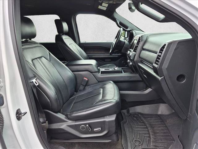Used 2018 Ford Expedition Max Limited RWD image 21