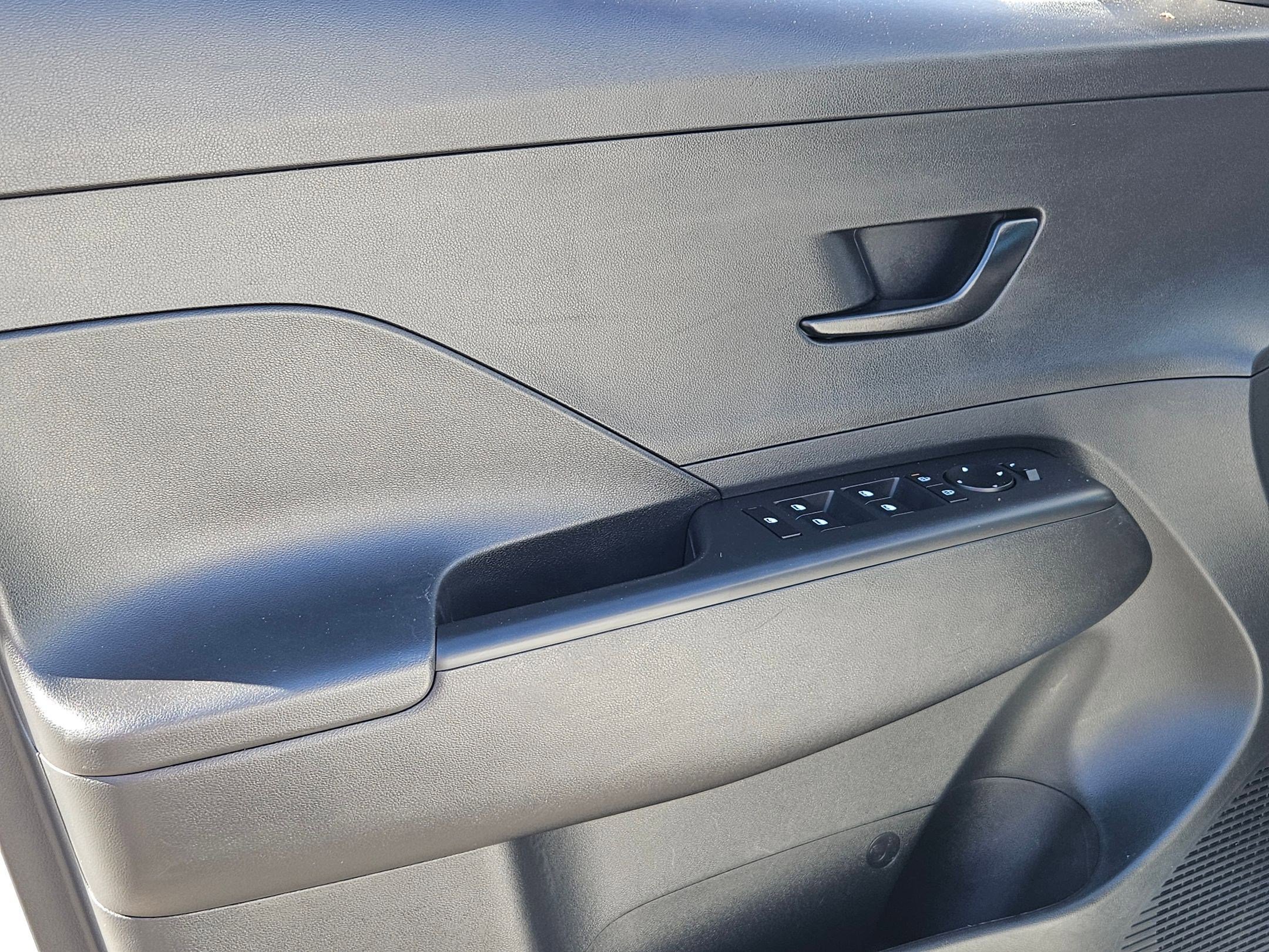 Certified 2026 Hyundai Kona SEL Sport image 11