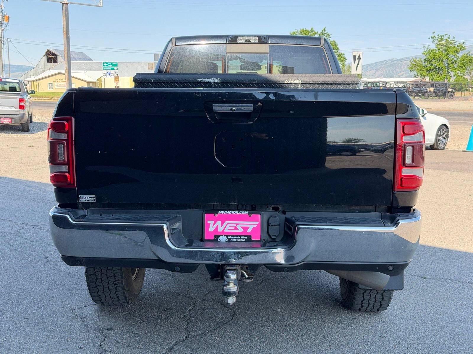 Used 2020 RAM 3500 Laramie AWD/4WD image 5