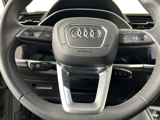 Used 2025 Audi Q3 2.0T Premium AWD/4WD image 19