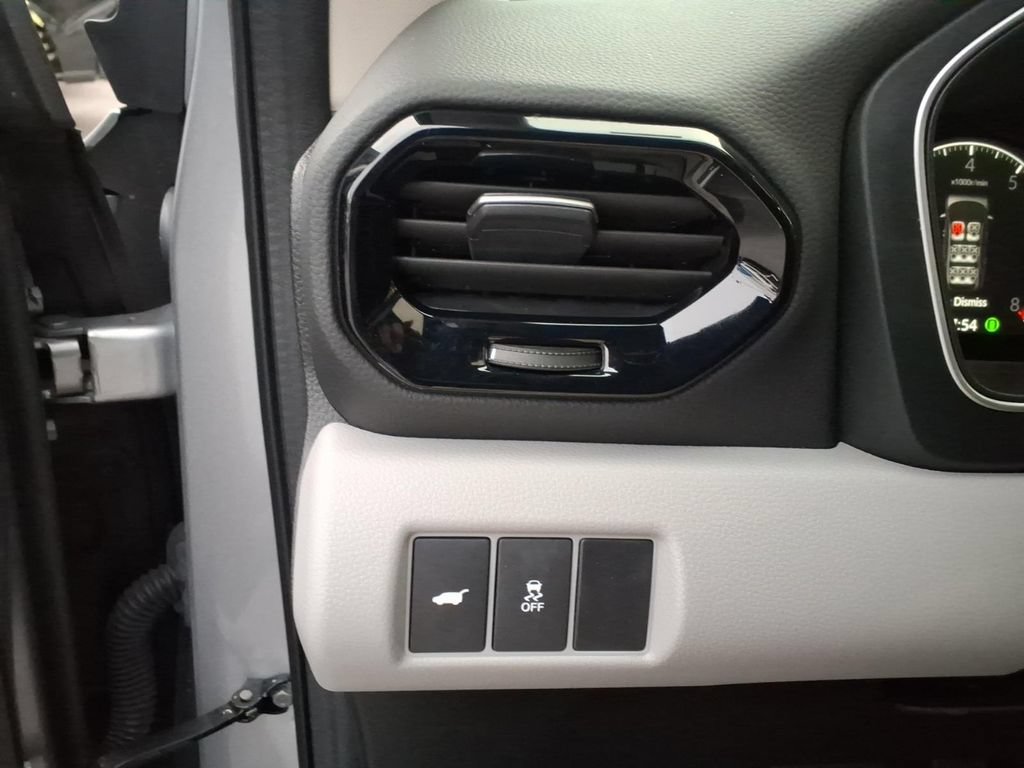 Used 2024 Honda Pilot Touring image 31