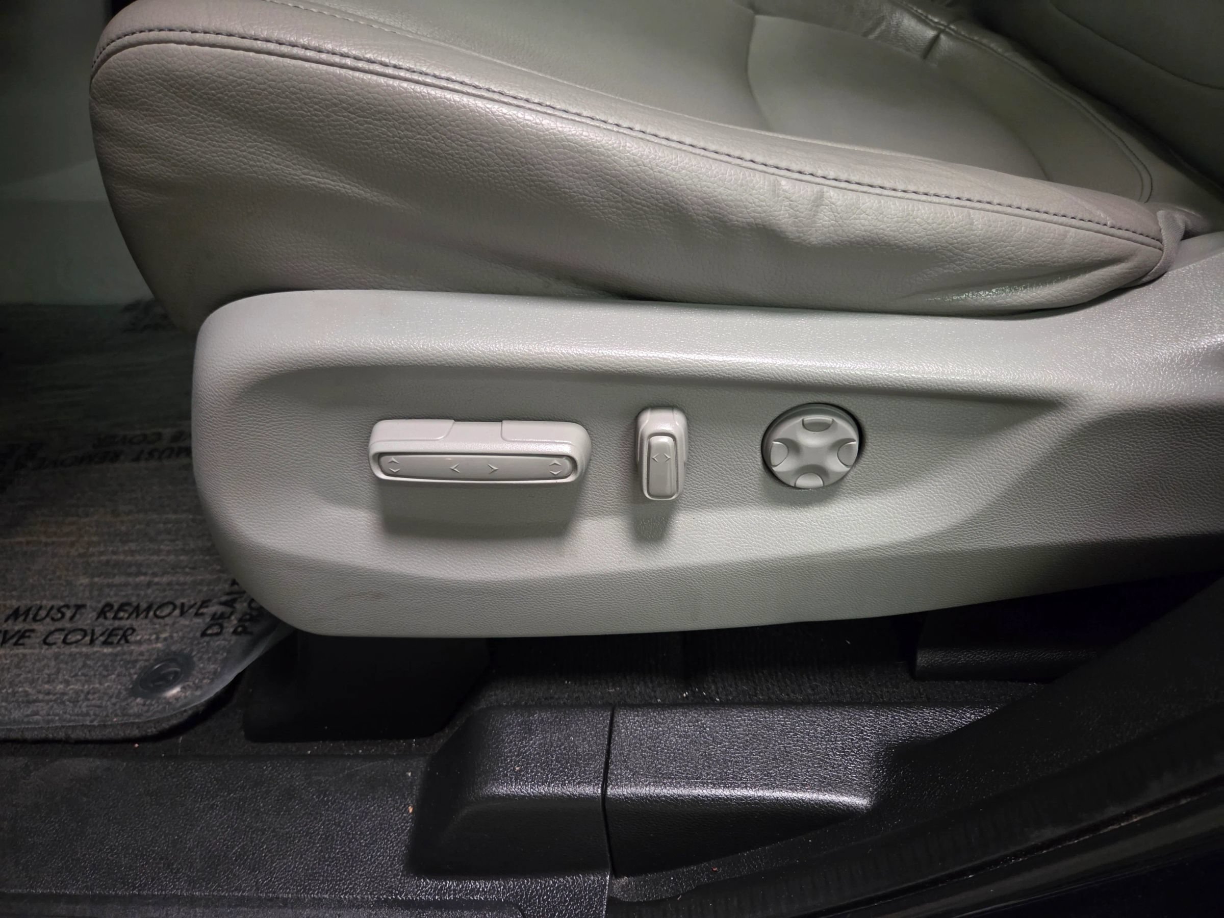 Used 2023 Honda Odyssey EX-L image 15