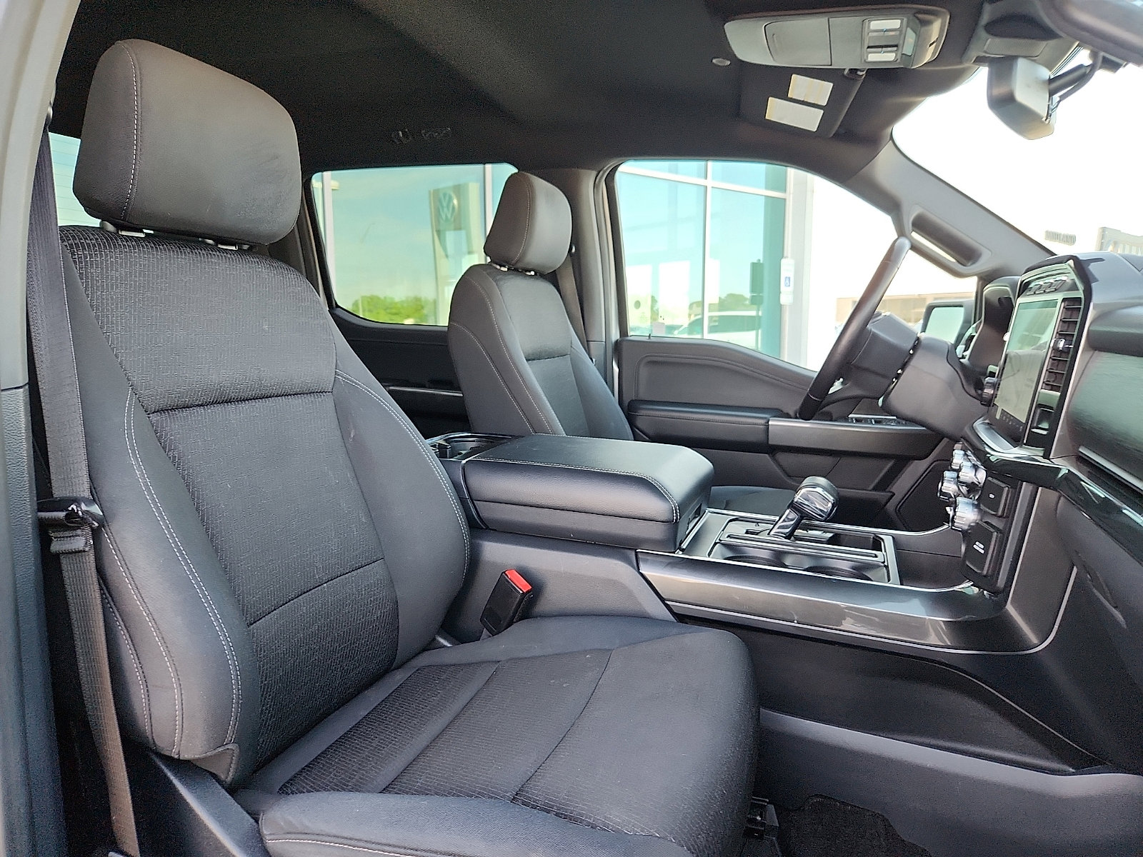 Used 2022 Ford F150 XLT w/ Equipment Group 302A High image 15