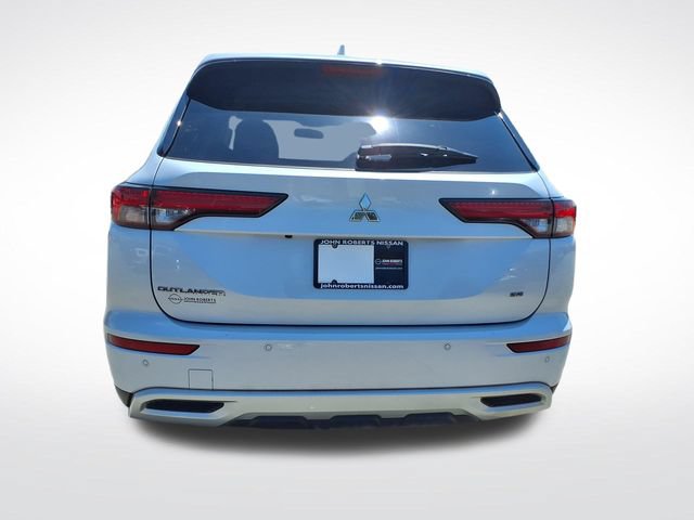 Used 2024 Mitsubishi Outlander SE FWD image 17