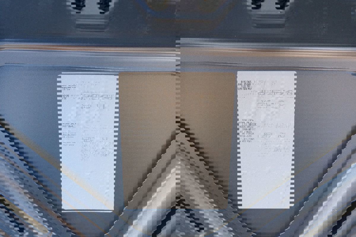 Used 2002 Porsche 911 GT3 RS image 10