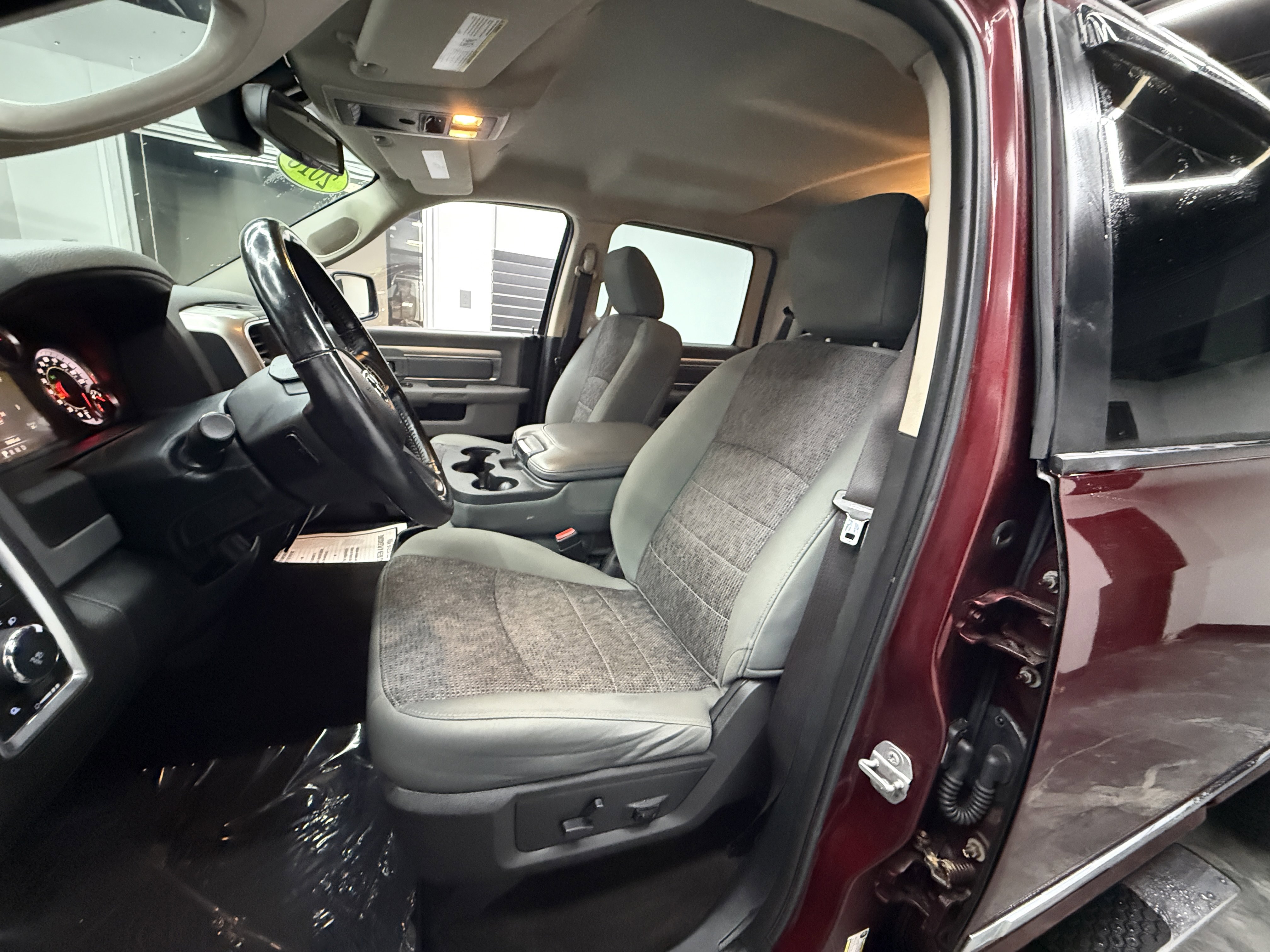 Used 2018 RAM 1500 Big Horn image 10