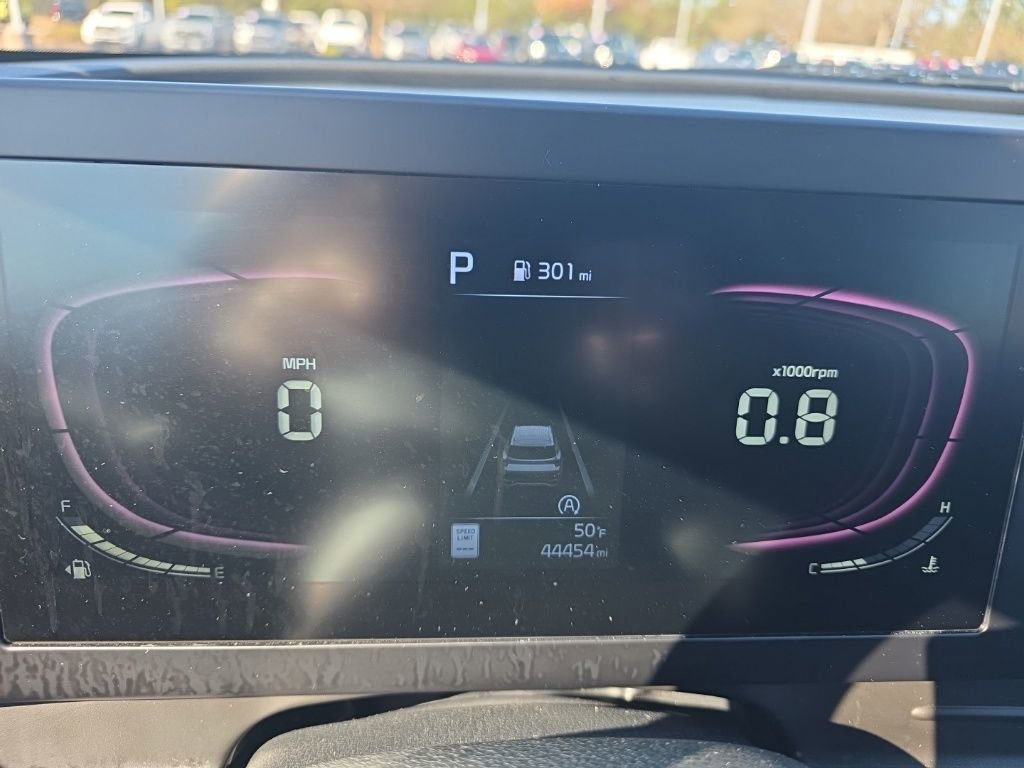 Used 2024 Kia Sportage LX image 19