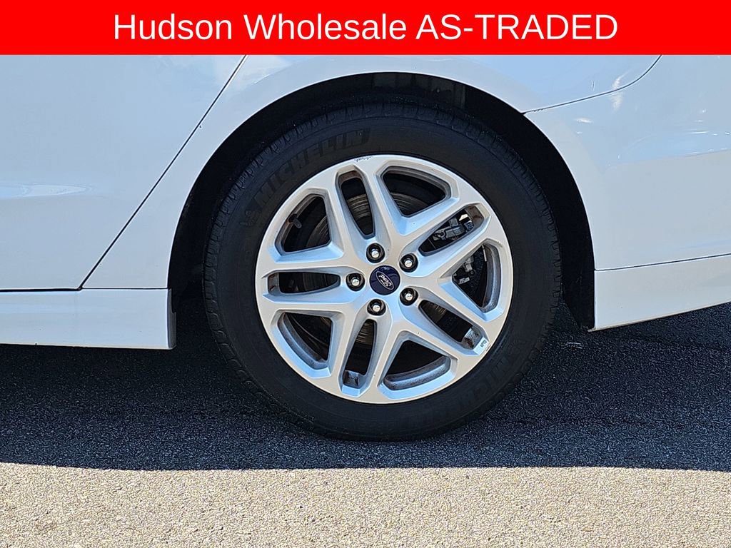 Used 2014 Ford Fusion SE FWD image 32