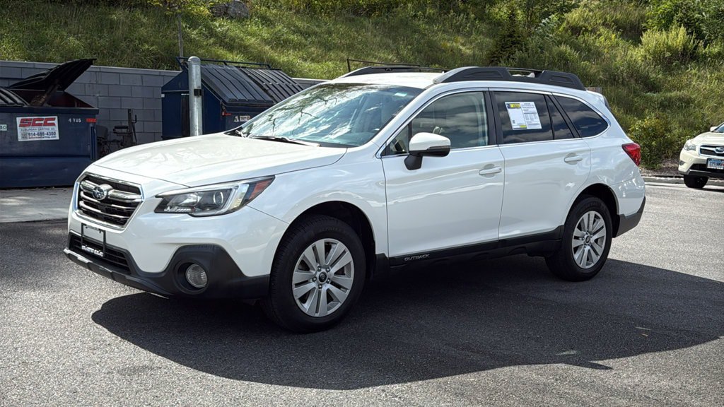 Used 2019 Subaru Outback 2.5i Premium AWD/4WD image 3