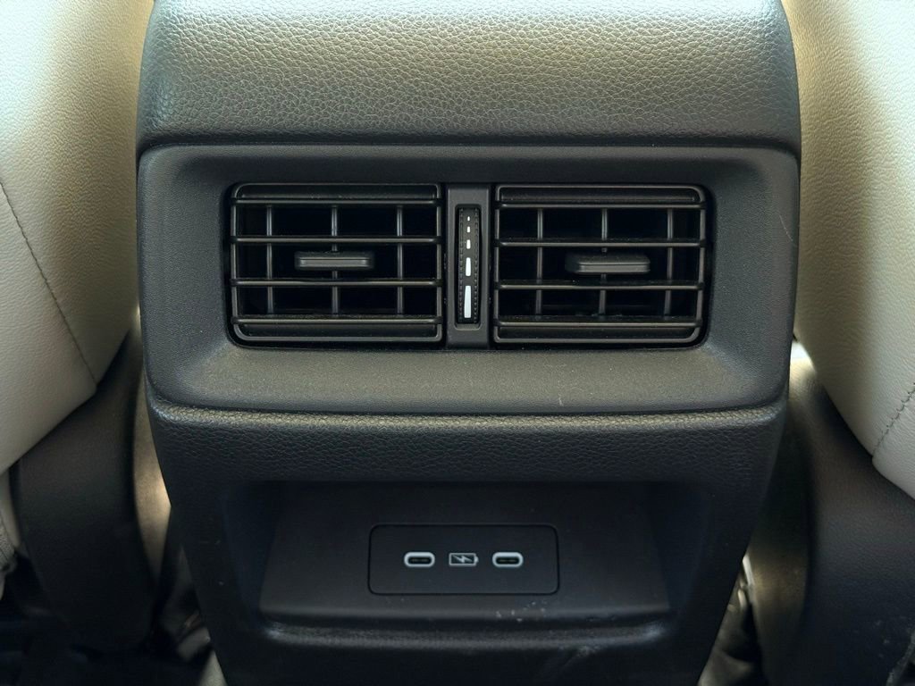 Used 2025 Honda CR-V EX-L image 41