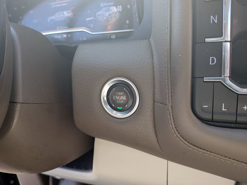 Certified 2023 GMC Yukon XL Denali AWD/4WD image 19