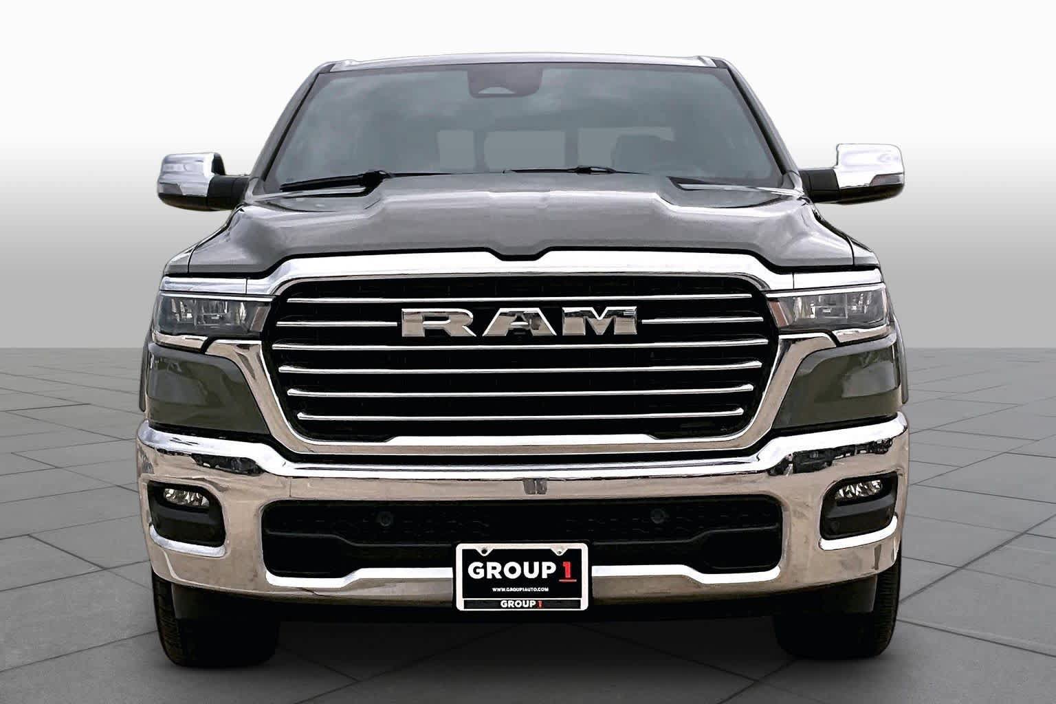 Used 2026 RAM 1500 Laramie AWD/4WD image 4