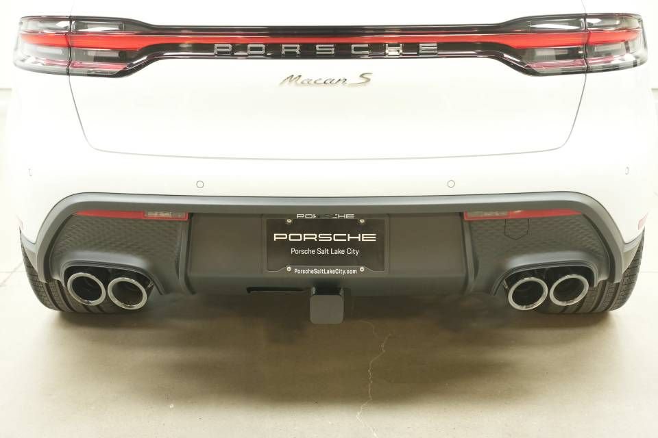 New 2026 Porsche Macan S AWD/4WD image 40