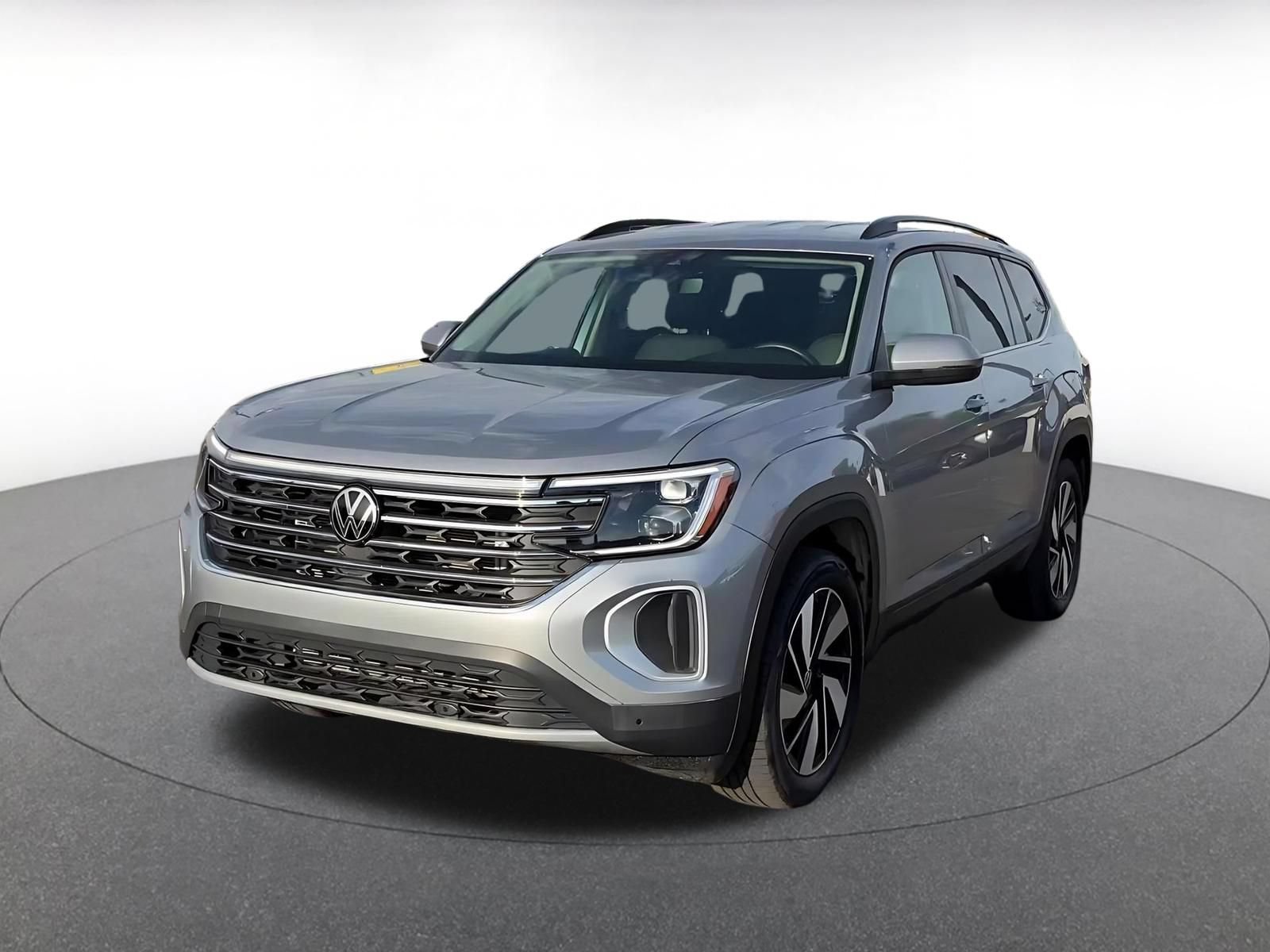 Used 2026 Volkswagen Atlas SE FWD image 6
