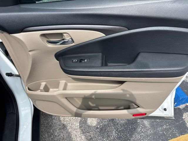 Used 2020 Honda Pilot EX image 54