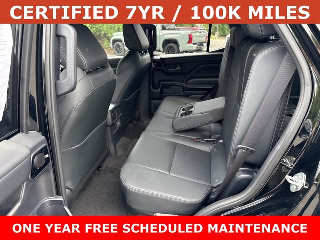 Used 2025 Toyota 4Runner Limited AWD/4WD image 17