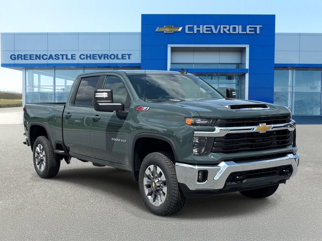 New 2026 Chevrolet Silverado 3500 LT w/ Leather Package AWD/4WD image 1