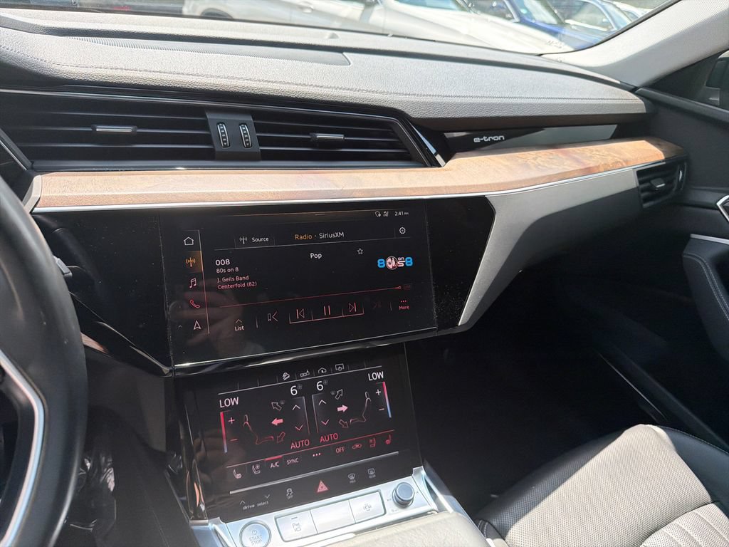 Used 2019 Audi e-tron Premium Plus AWD/4WD image 29