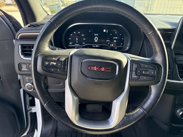 Used 2023 GMC Yukon XL SLE image 28