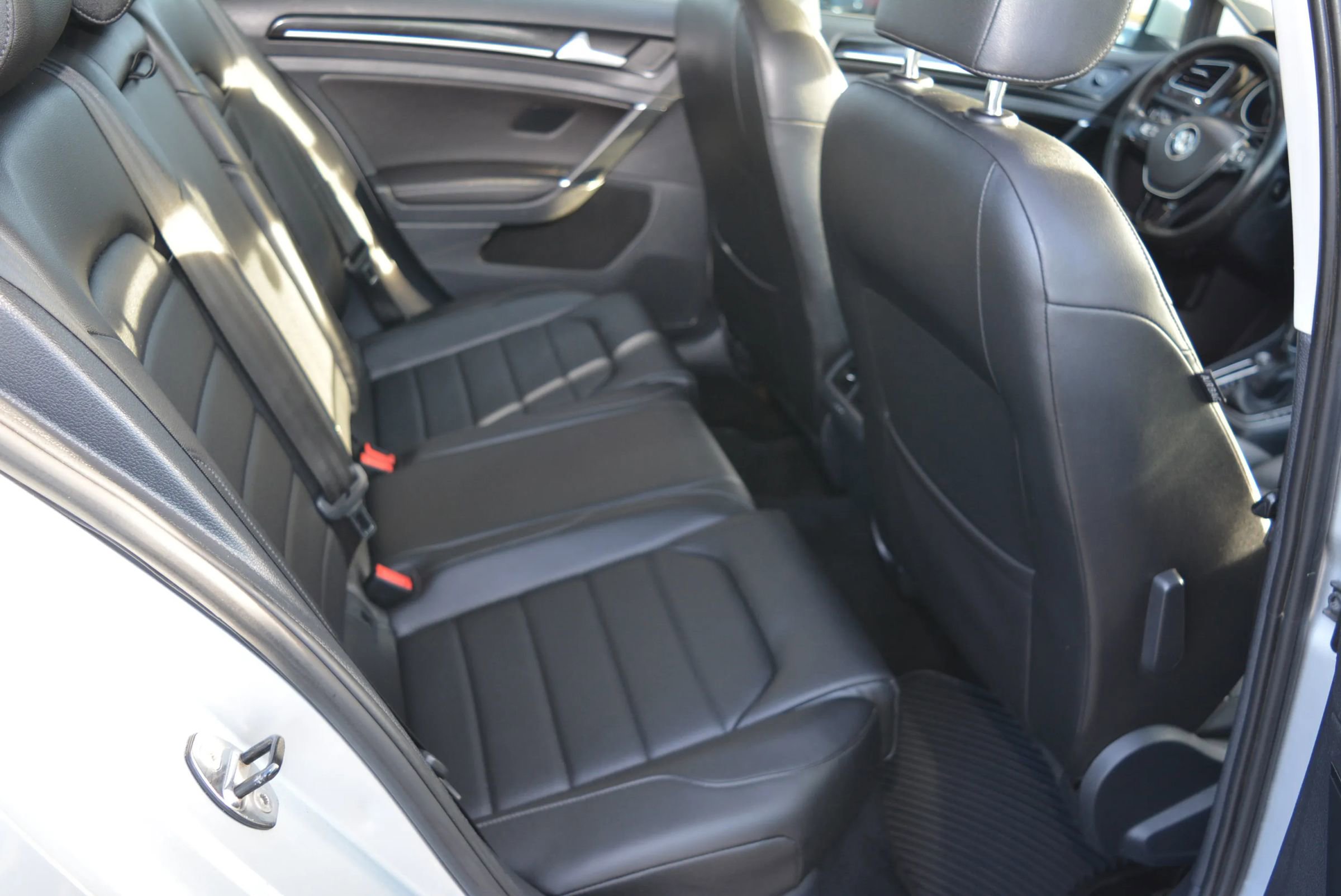 Used 2016 Volkswagen Golf SEL image 17