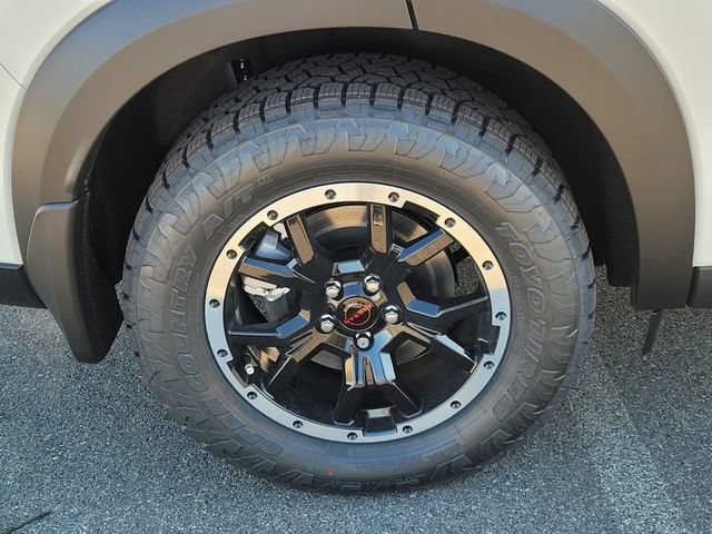 New 2026 Nissan Pathfinder Rock Creek w/ Rock Creek Premium Package AWD/4WD image 8