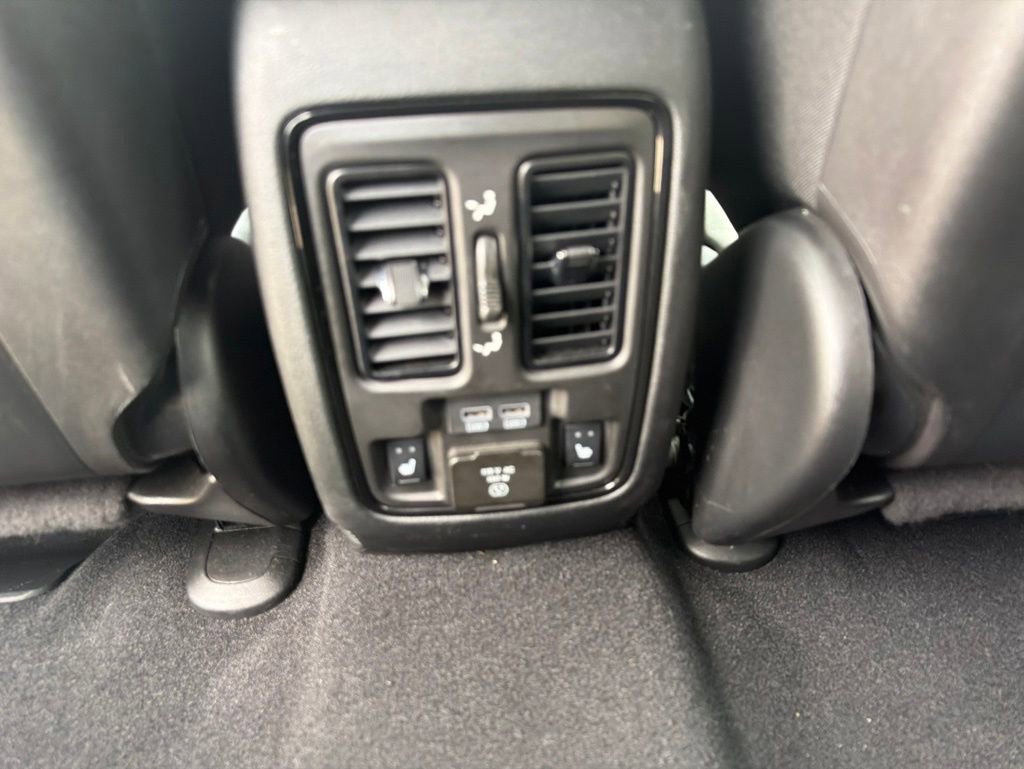 Used 2023 Dodge Durango GT RWD image 30