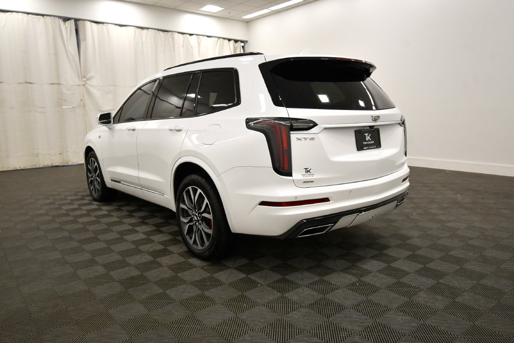 Used 2023 Cadillac XT6 Sport AWD/4WD image 5