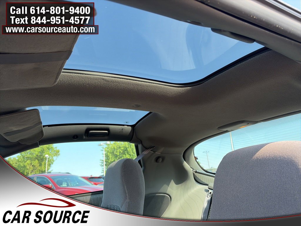 Used 1998 Chevrolet Camaro LT w/ Preferred Equipment Group 2 RWD image 18