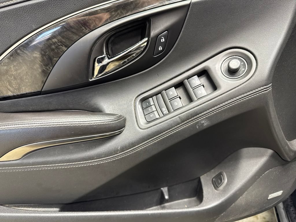 Used 2014 Buick LaCrosse Premium w/ Driver Confidence Package AWD/4WD image 8