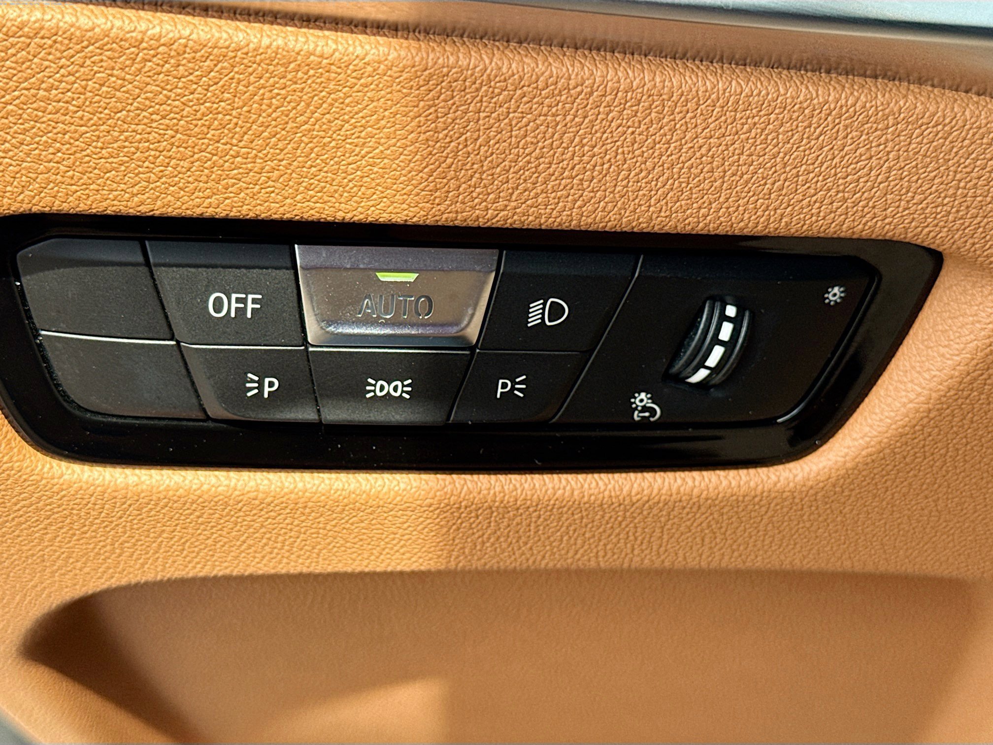 Used 2023 BMW i4 eDrive35 w/ Parking Assistance Package RWD image 35