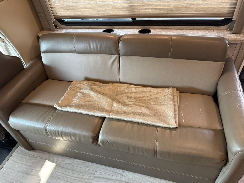 Used 2021 Ford E-450 and Econoline 450 Super Duty w/ Motorhome Prep Package RWD image 48