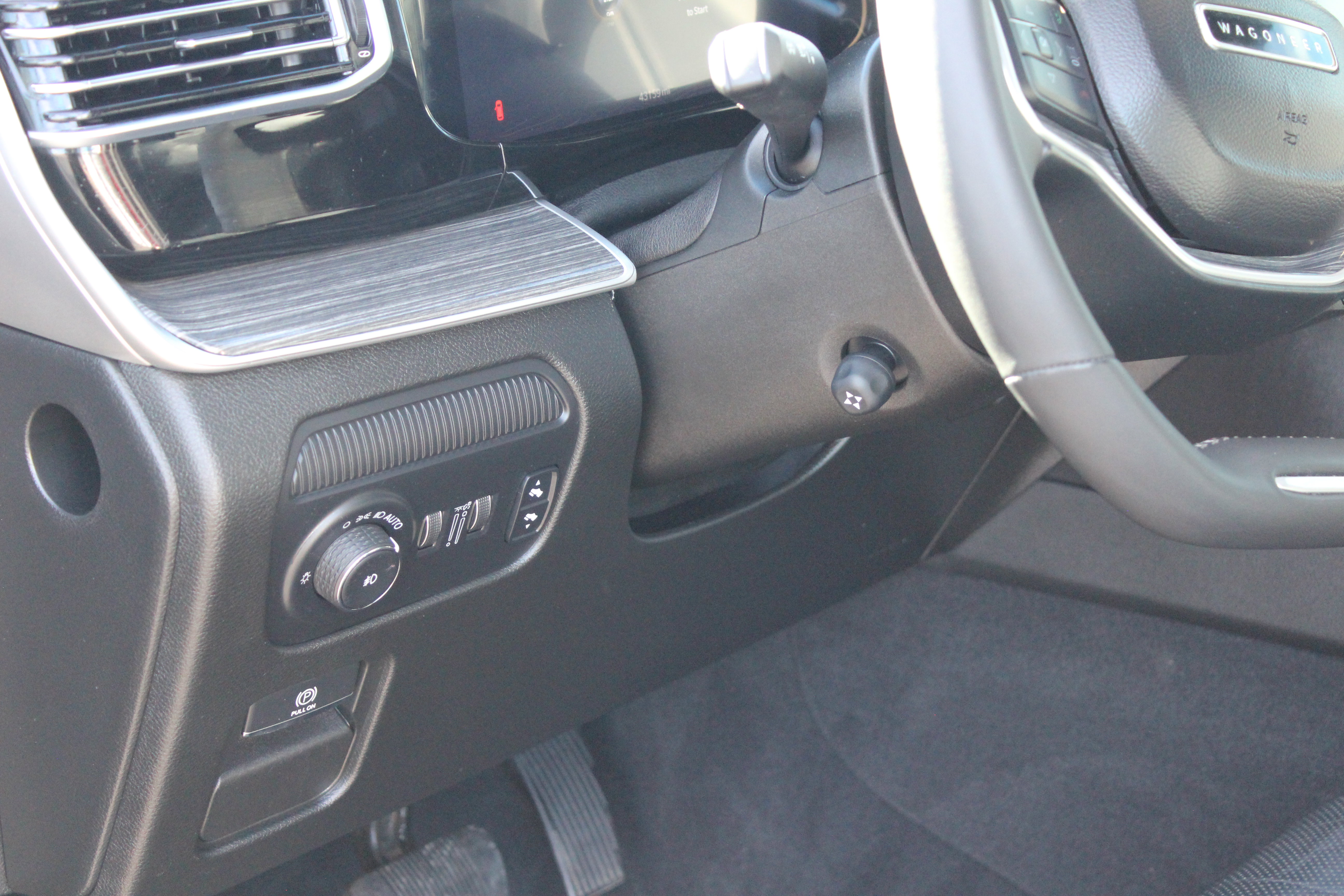 Used 2022 Jeep Wagoneer Series III w/ Convenience Group I image 16